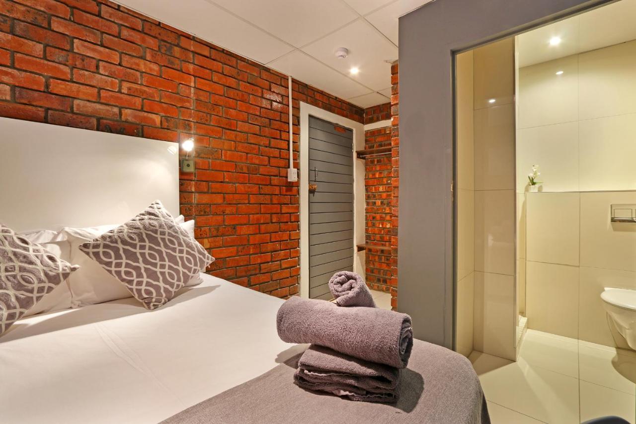 קייפטאון The Rhino Hotel & Apartments מראה חיצוני תמונה