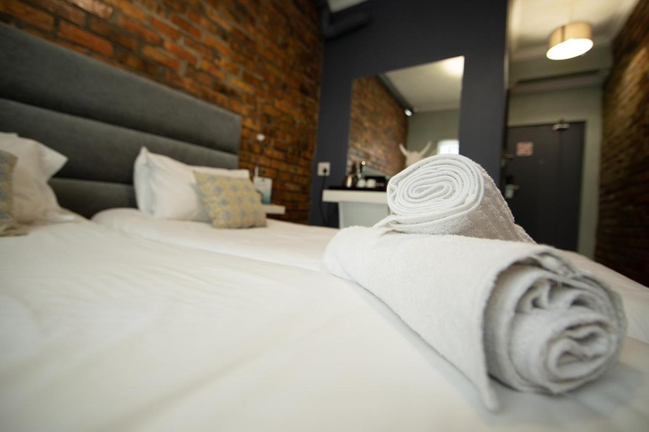 קייפטאון The Rhino Hotel & Apartments מראה חיצוני תמונה
