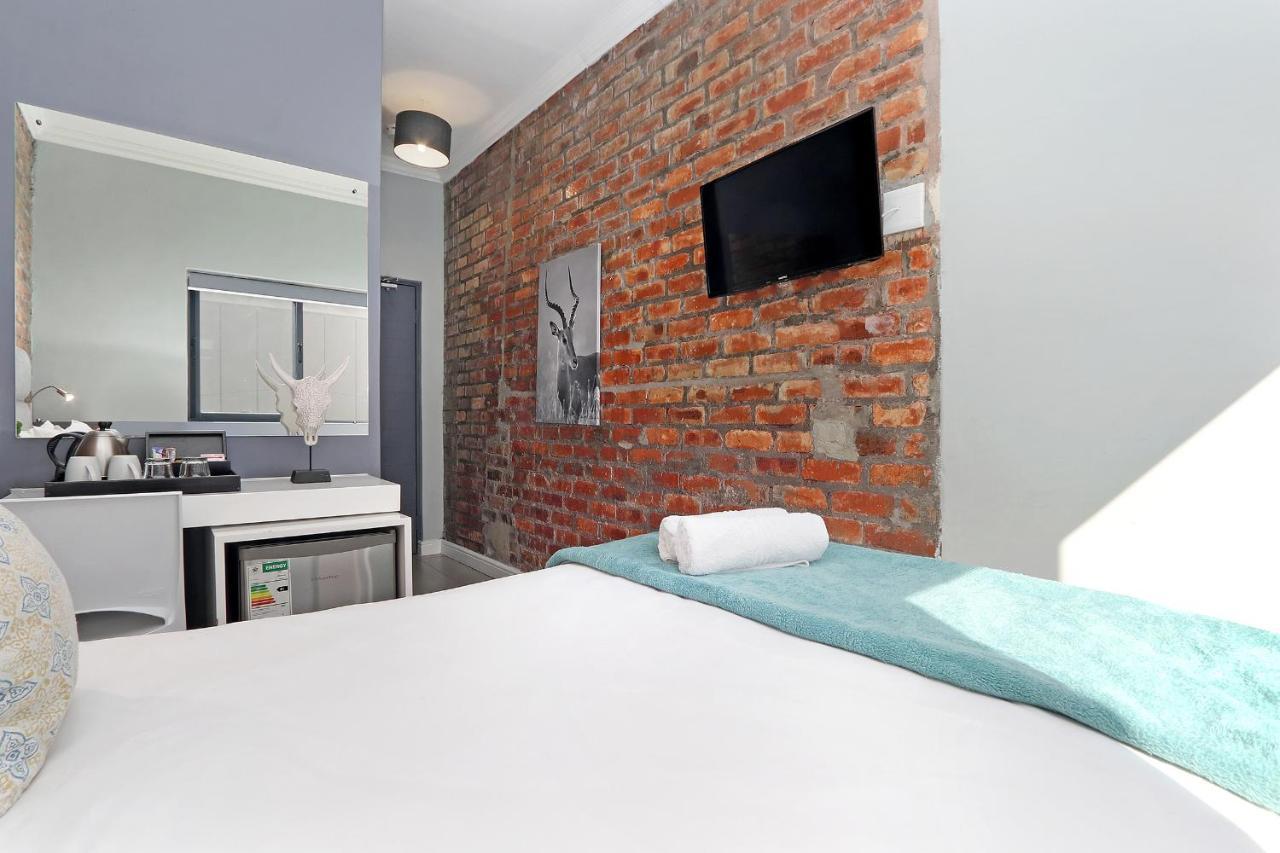 קייפטאון The Rhino Hotel & Apartments מראה חיצוני תמונה
