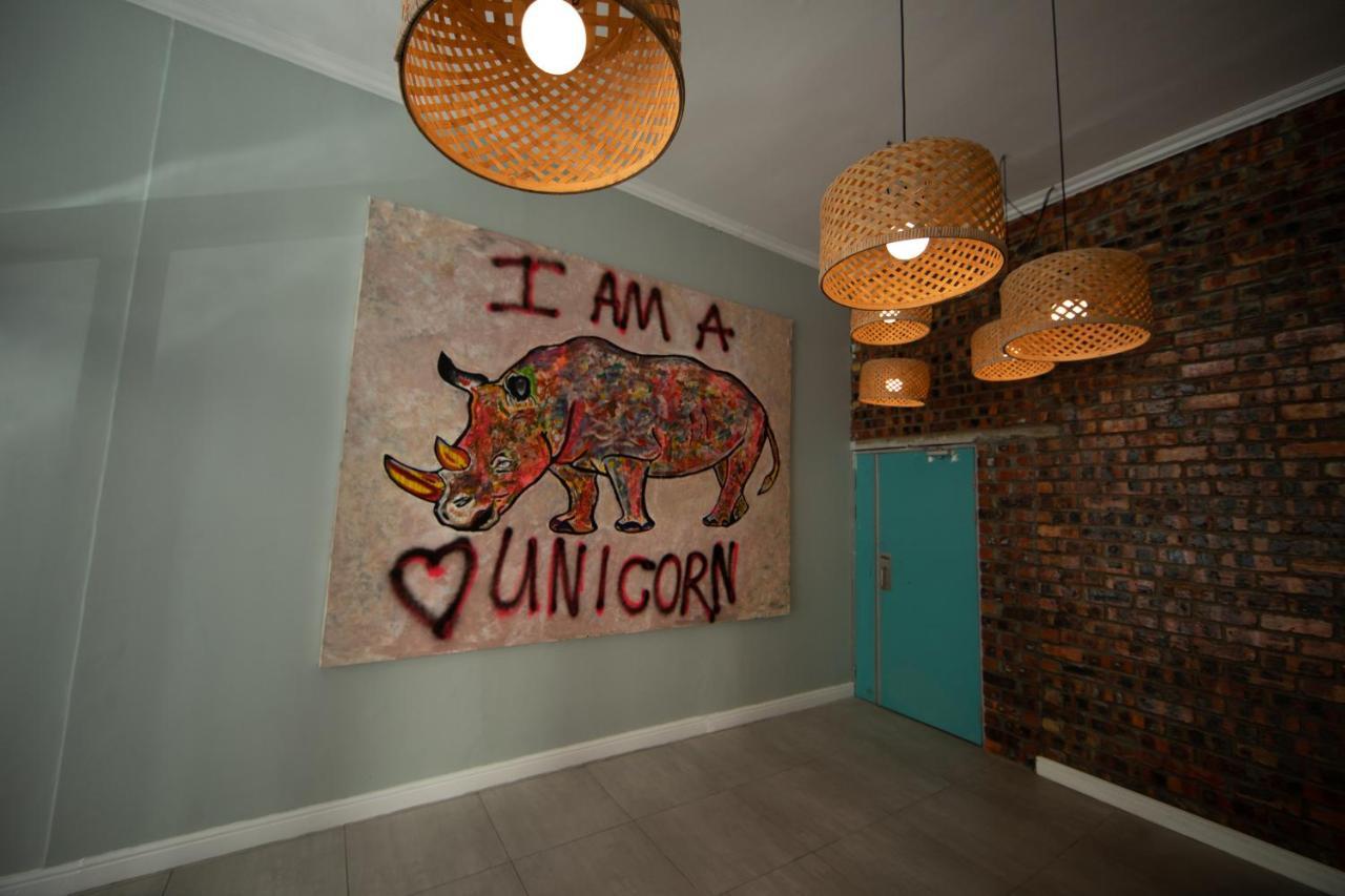 קייפטאון The Rhino Hotel & Apartments מראה חיצוני תמונה