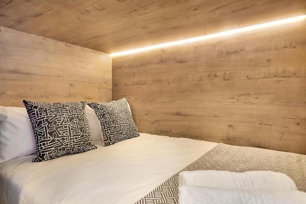קייפטאון The Rhino Hotel & Apartments מראה חיצוני תמונה