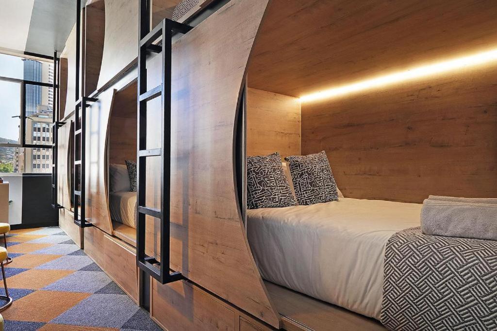 קייפטאון The Rhino Hotel & Apartments מראה חיצוני תמונה
