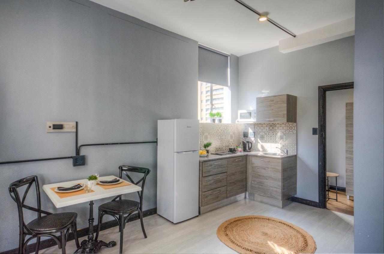 קייפטאון The Rhino Hotel & Apartments מראה חיצוני תמונה