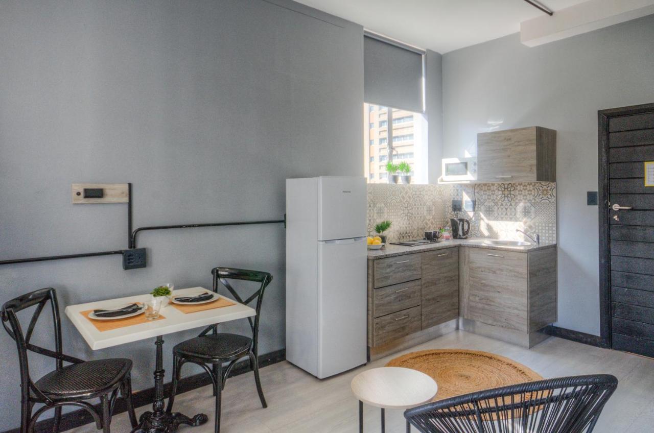 קייפטאון The Rhino Hotel & Apartments מראה חיצוני תמונה